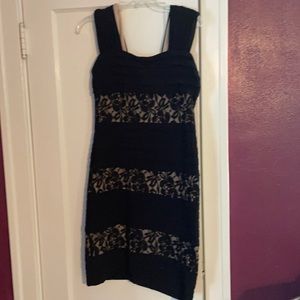 Black lace bodycon dress